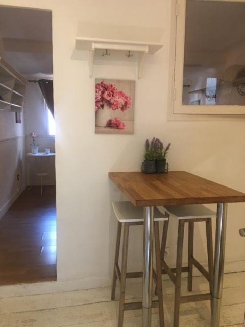 Agapee Apartment Екс ан Прованс Екстериор снимка